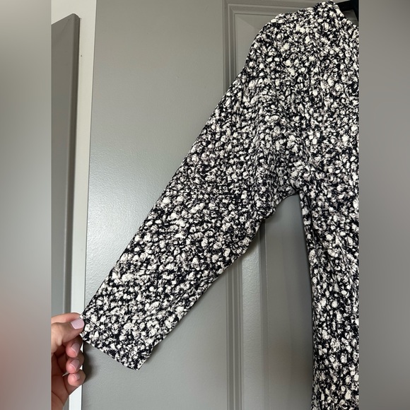 J. McLaughlin Women’s Ruched Side Dress Stretchy - Picture 6 of 7